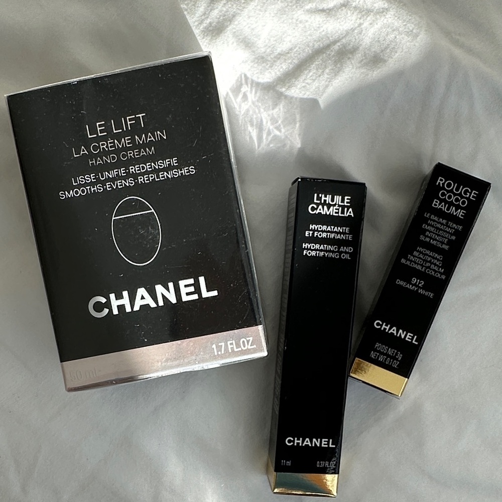 Brand new CHANEL Black and Gold Skincare Trio